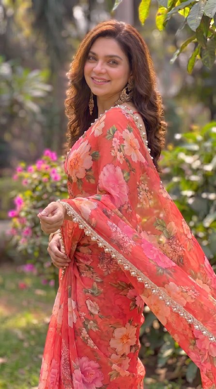 Premium designer Soft pure Georgette handwork sarees