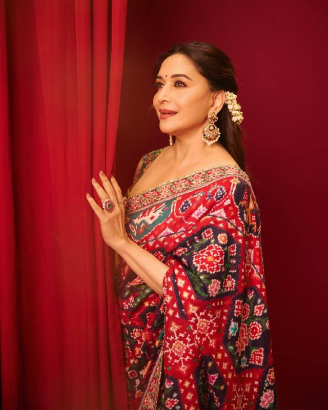 Premium designer Soft Chinon silk saree