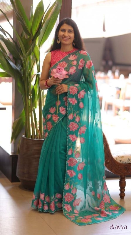 launching New Designer Soft Georgette saree
