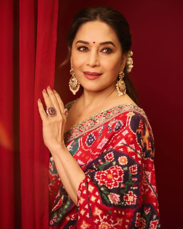 Premium designer Soft Chinon silk saree