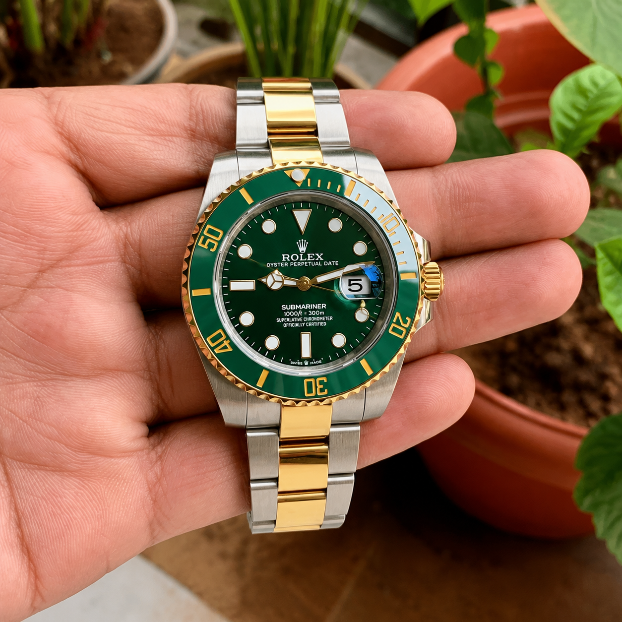 Ro-l-ex Submariner Quartz Green Dial Men's Watch