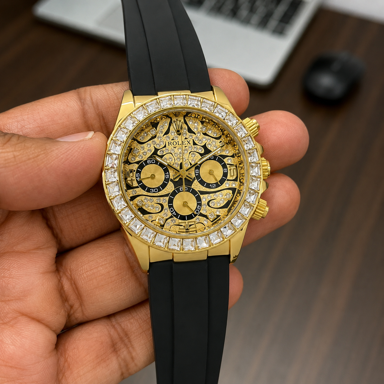 Ro-l-ex Tiger Eye Daytona Gold With Dimond Bazel Dial Men’s Watch